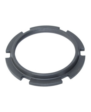 Axle nut, drive shaft