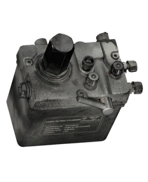 Hydraulic hand pump for cabin lifter