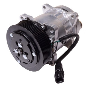 Air condition compressor with coupling