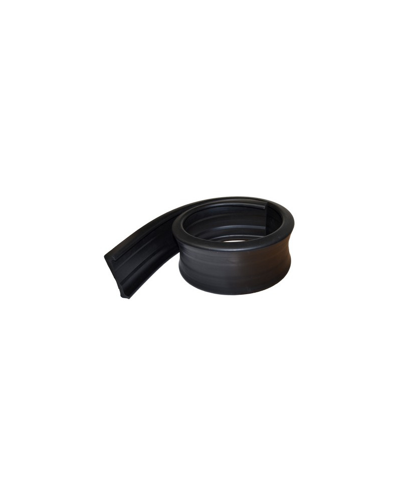Strap, fuel tank